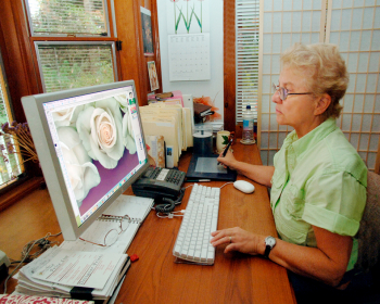 2007 Working in my digital studio. Photo by Newsday.